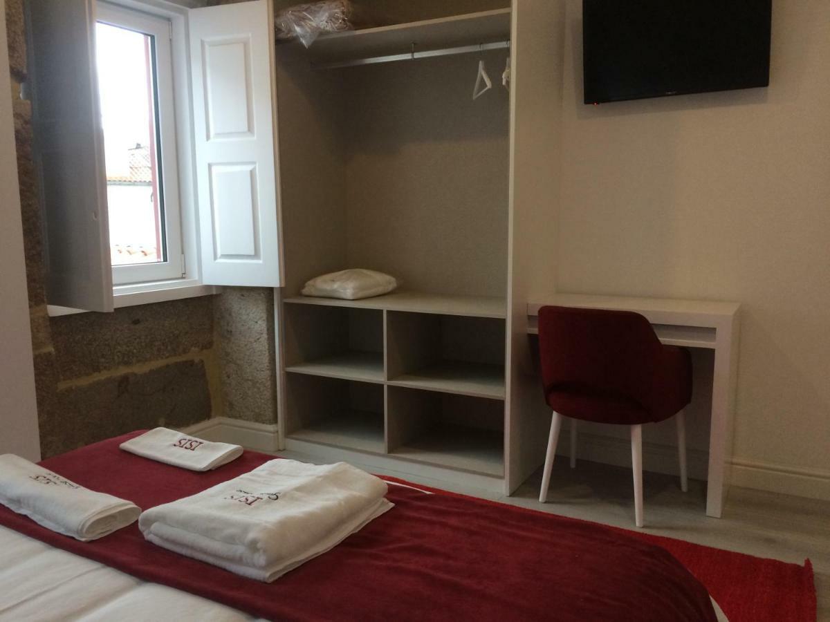Isis Guest House Braga Exteriör bild